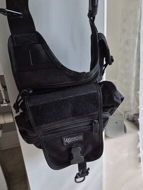 Maxpedition Black Compact Tactical Messenger Sling Bag
